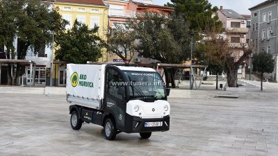 U OKU KAMERE Elektro vozilo za održavanje parkova
